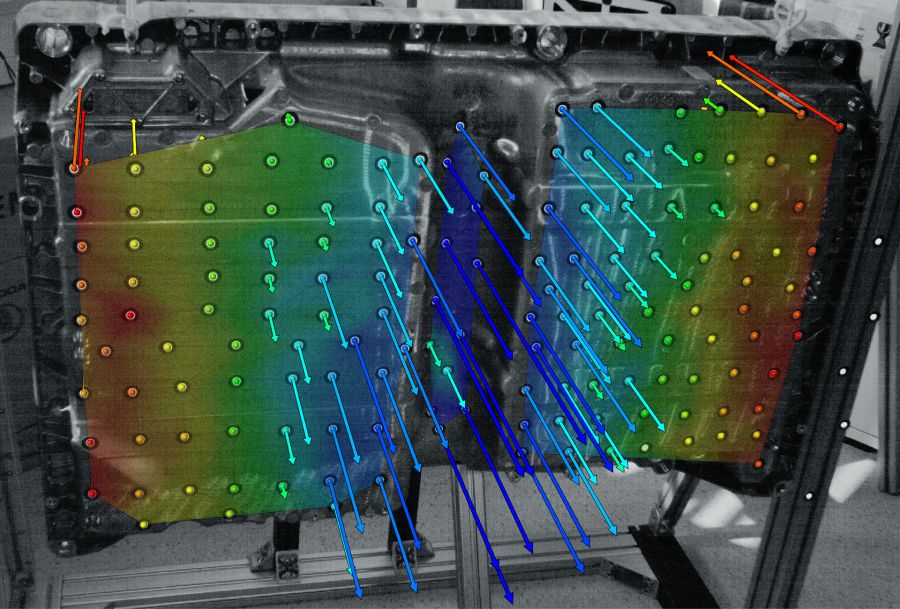 Displacements on the z-axis at a battery tray. Measured with ARAMIS during an impact hammer test to determine operating deflection shapes.